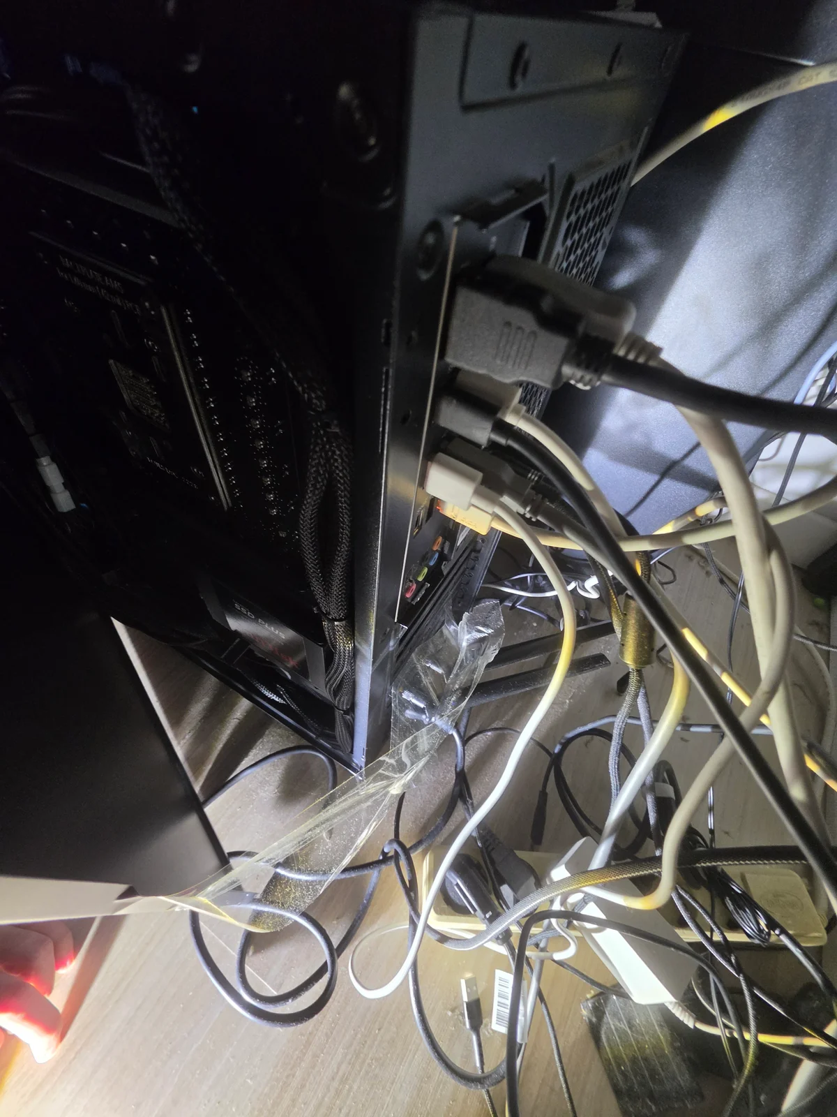 PC 후면과 내부