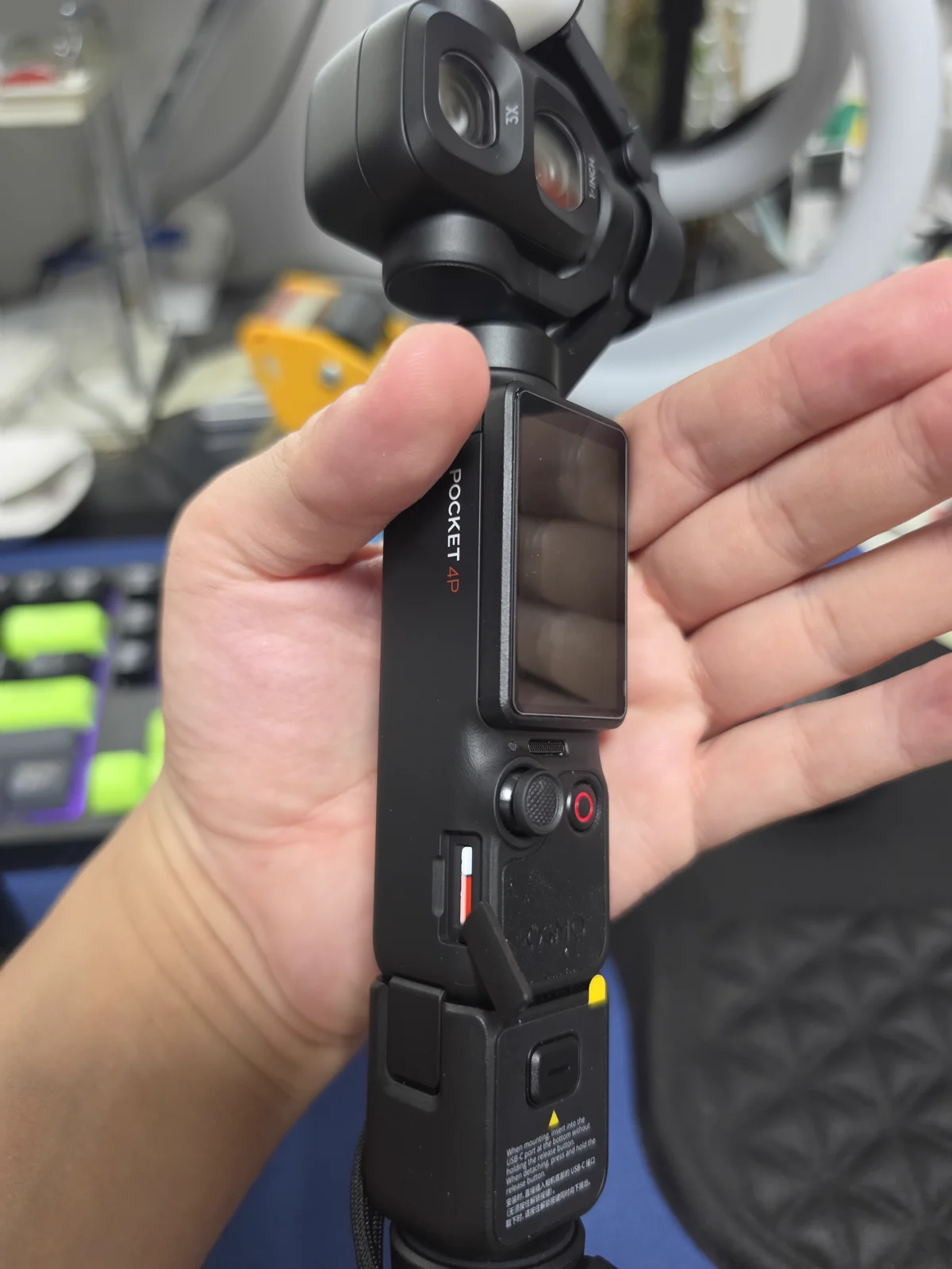 Pocket 4P 본체와 듀얼렌즈